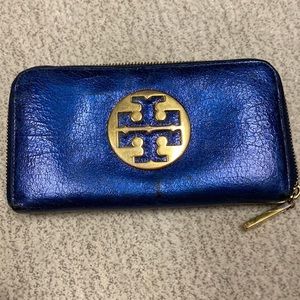 Tory Burch wallet
